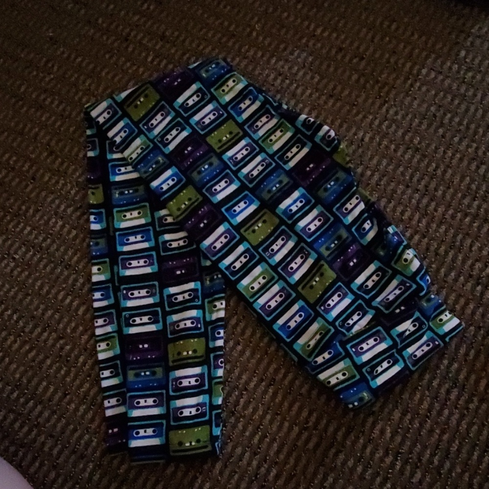 Lularoe OS cassette legging NEW